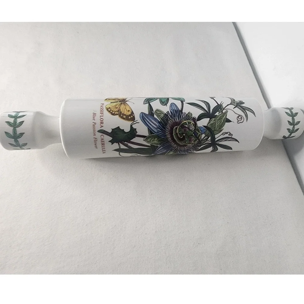 Portmeirion Botanic Garden Passiflora Caerulea Ceramic Rolling Pin Blue Flower